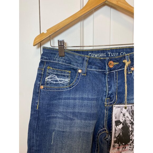 Cowgirl Tuff Co Women's Bootcut Distressed Blue Jeans , W:29 Cotton Blend, NWT - Picture 4 of 12